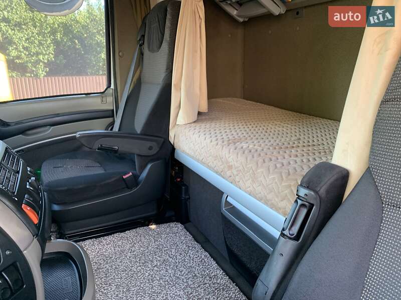 Тягач DAF XF 105 2012 в Запорожье