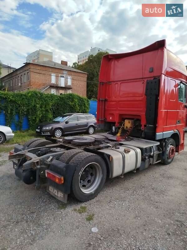 Тягач DAF XF 105 2012 в Харкові