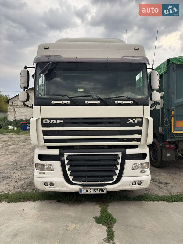 Тягач DAF XF 105 2007 в 