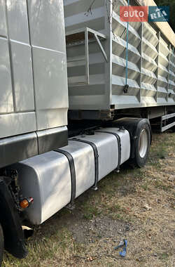 Тягач DAF XF 105 2011 в 