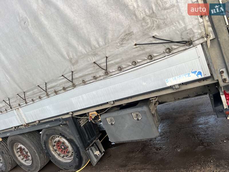 Тягач DAF XF 105 2009 в Жовкве