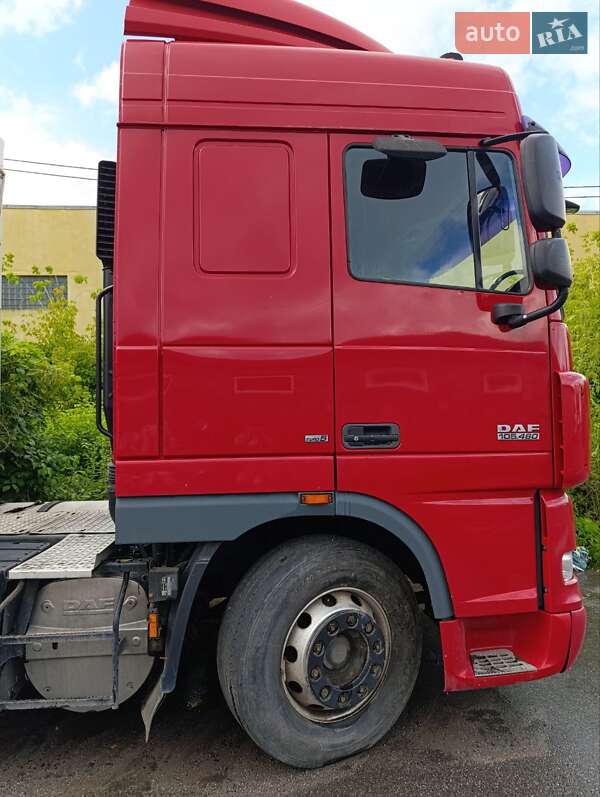 Тягач DAF XF 105 2008 в Вінниці