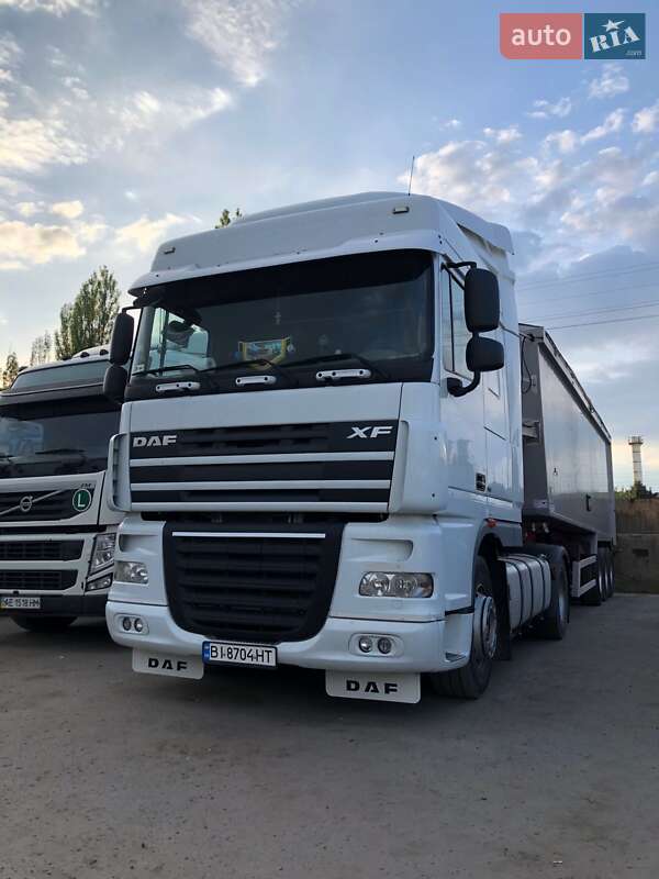 Зерновоз DAF XF 105 2012 в Кременчуці фото Зерновоз DAF XF 105 2012 в Кременчуці