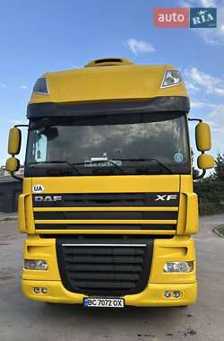 Тягач DAF XF 105 2009 в Львові