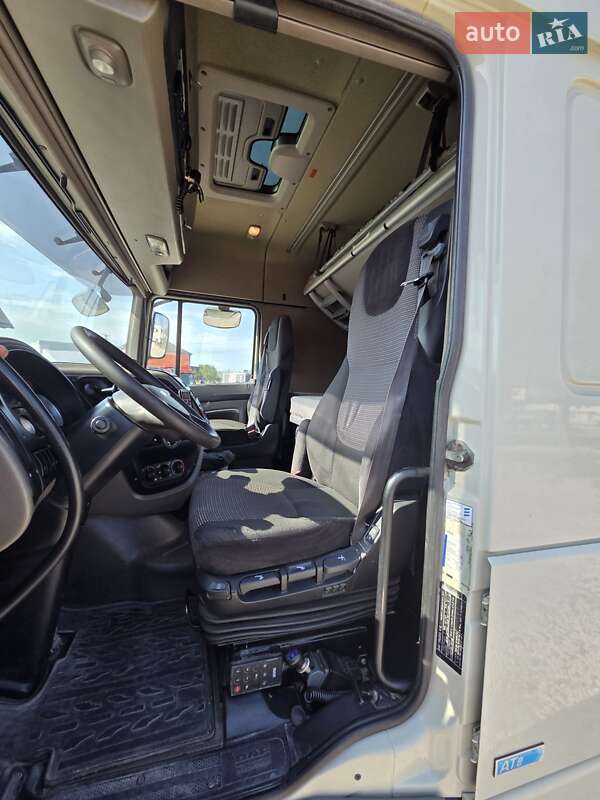 Тягач DAF XF 105 2013 в Бучаче