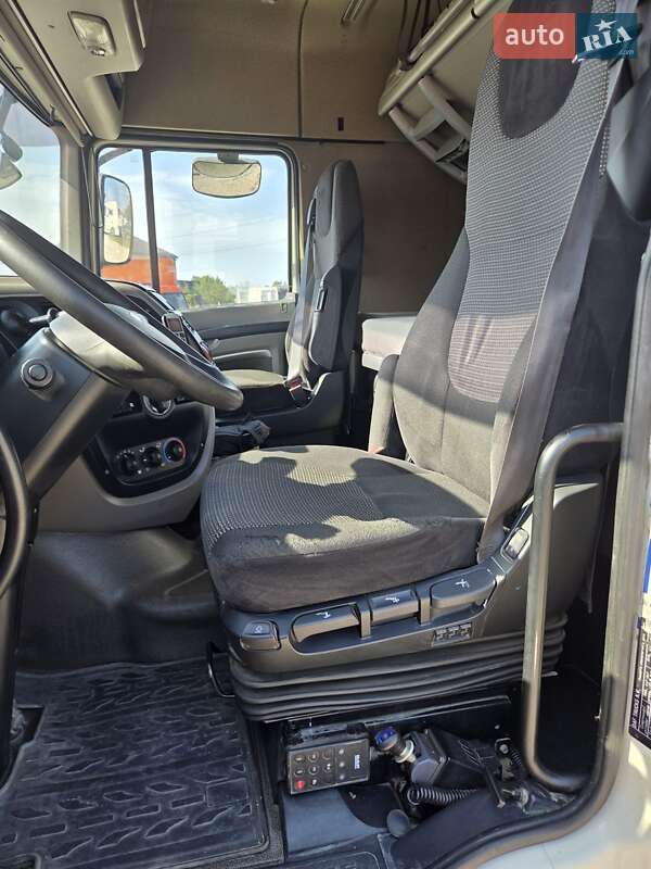 Тягач DAF XF 105 2013 в Бучаче