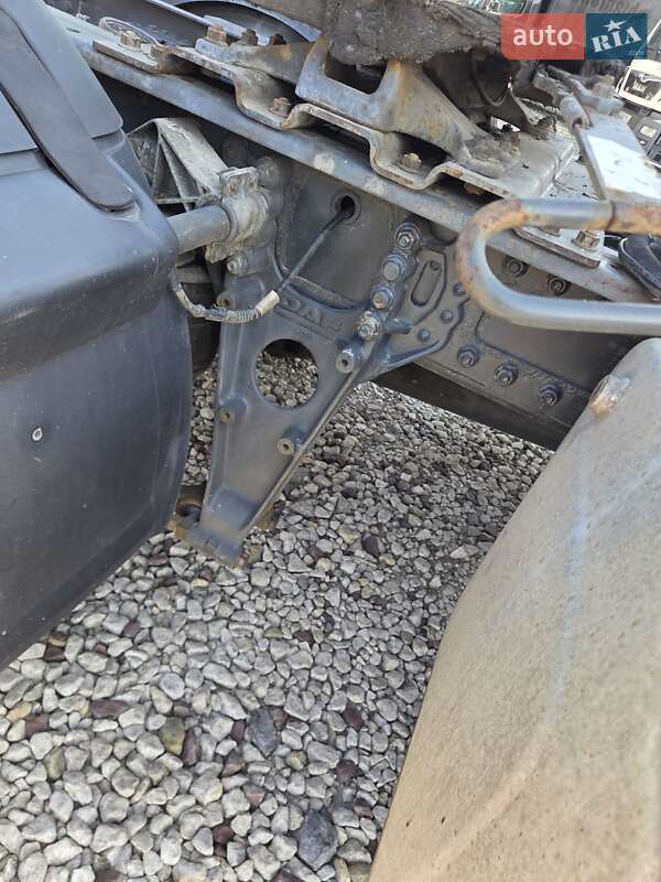 Тягач DAF XF 105 2013 в Бучаче