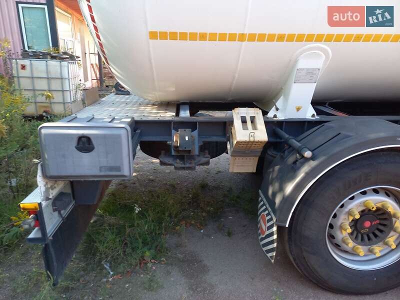 Тягач DAF XF 105 2010 в Житомире