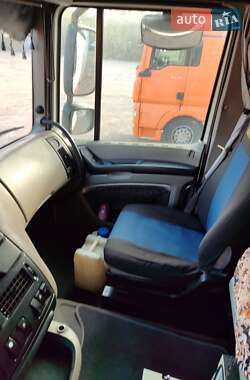 Самосвал DAF XF 105 2006 в 