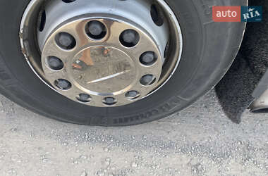 Самосвал DAF XF 105 2010 в 