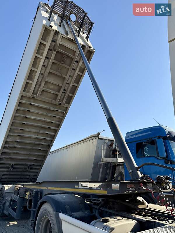 Тягач DAF XF 105 2013 в Одессе