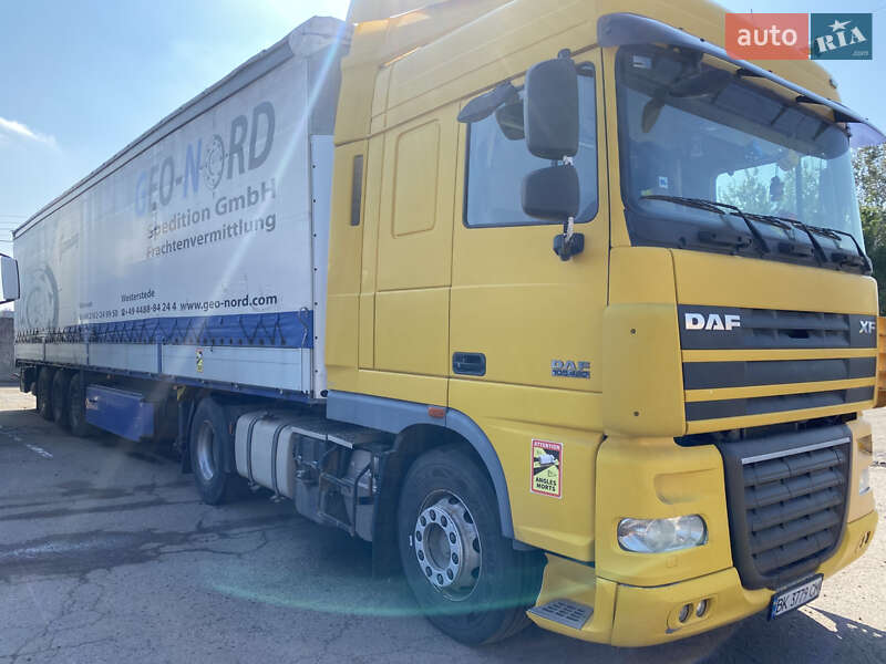 Тентований DAF XF 105 2011 в Луцьку