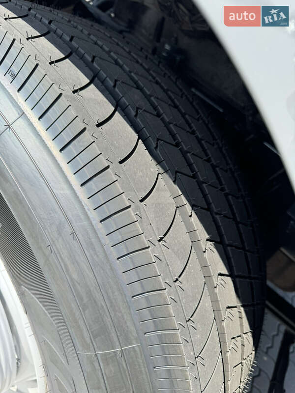 Тягач DAF XF 105 2012 в Сарнах