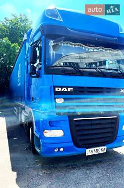 Тягач DAF XF 105 2011 в Киеве