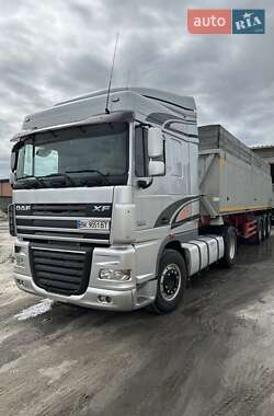 Самосвал DAF XF 105 2010 в Остроге