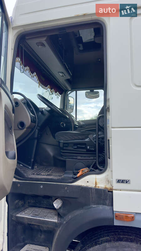 Зерновоз DAF XF 105 2012 в Полтаве