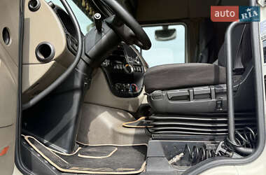 Тягач DAF XF 105 2013 в 