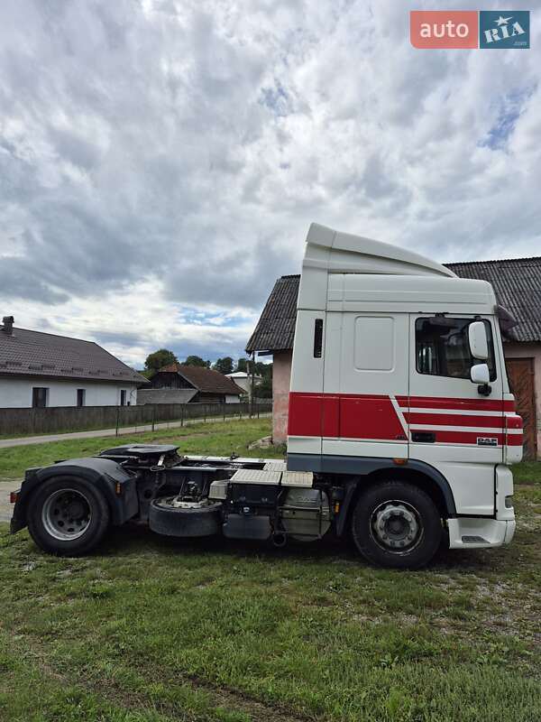 Тягач DAF XF 105 2011 в Коломые