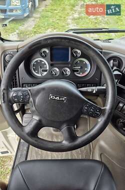 Тягач DAF XF 105 2011 в 