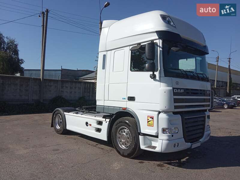 Тягач DAF XF 105 2013 в 