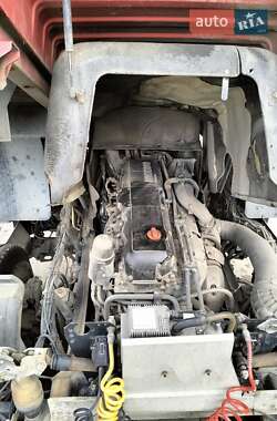 Тягач DAF XF 105 2011 в 