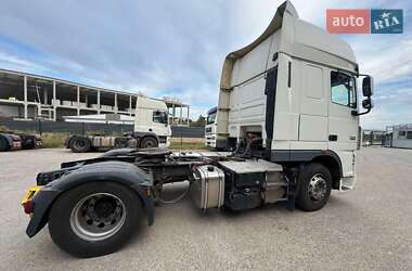 Тягач DAF XF 105 2016 в 