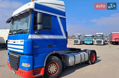 Тягач DAF XF 105 2010 в 