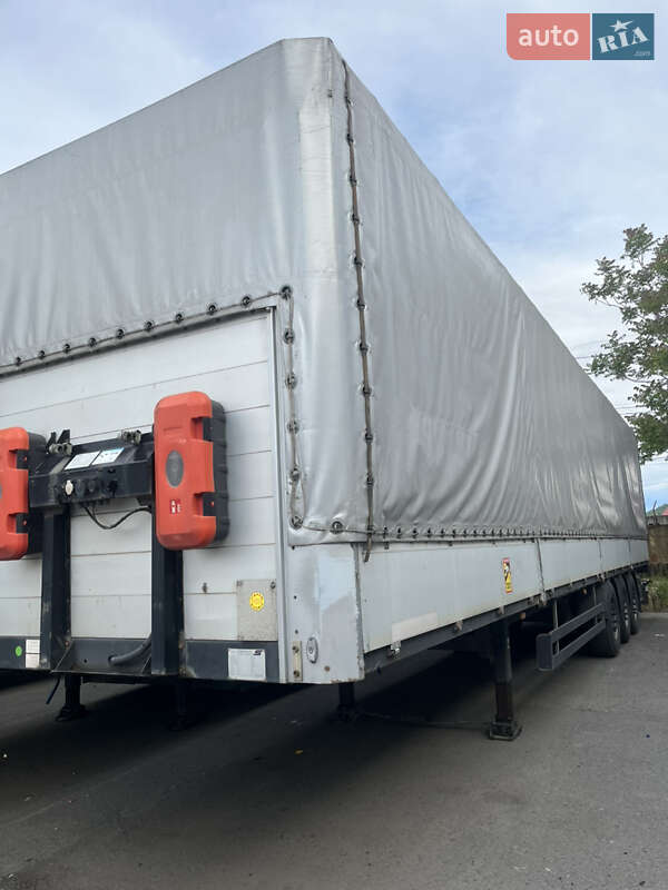 Тягач DAF XF 105 2012 в Мукачево