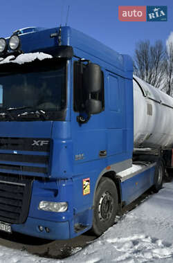 Бензовоз DAF XF 105 2012 в 