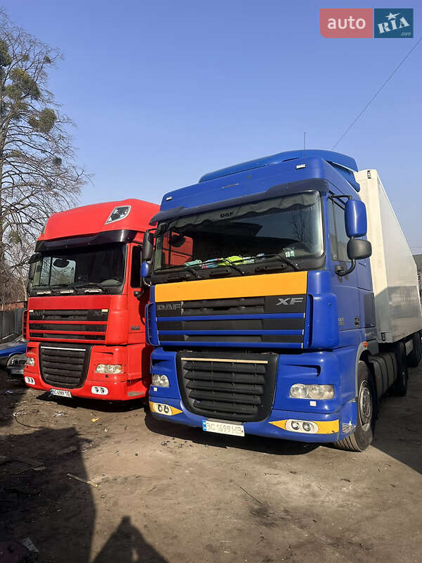 Тягач DAF XF 105 2011 в Львові
