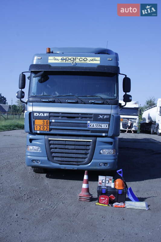 Тягач DAF XF 105 2008 в Киеве фото 4 Тягач DAF XF 105 2008 в Киеве