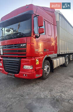 Тягач DAF XF 105 2013 в 