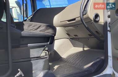 Тягач DAF XF 105 2012 в 