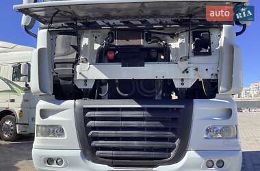 Тягач DAF XF 105 2012 в 