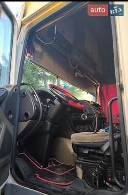 Тягач DAF XF 105 2011 в 