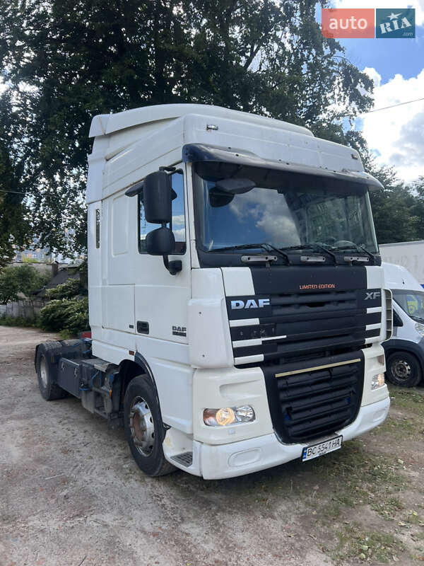 Тягач DAF XF 105 2007 в Львове