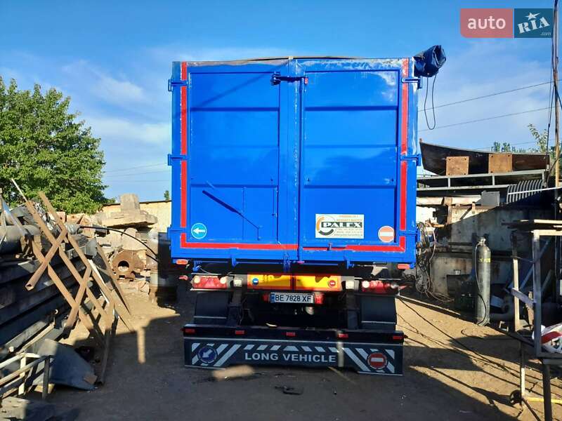 Зерновоз DAF XF 105 2012 в 