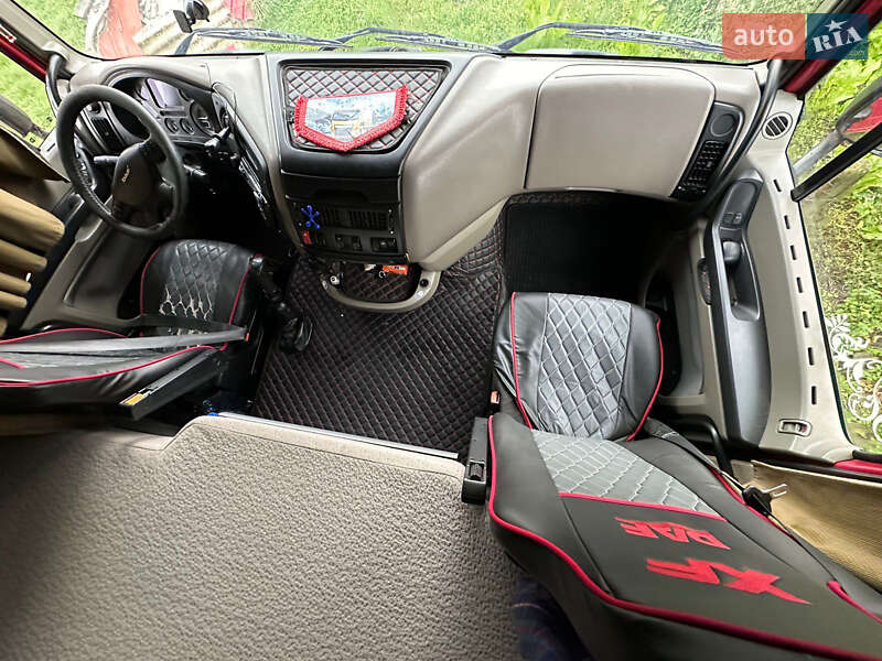 Тягач DAF XF 105 2010 в Николаеве