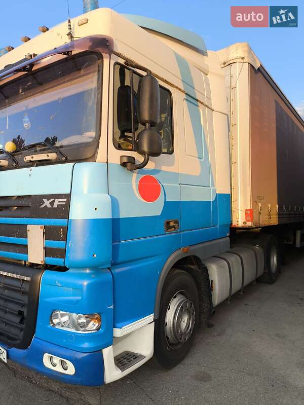 Тягач DAF XF 105 2007 в Киеве