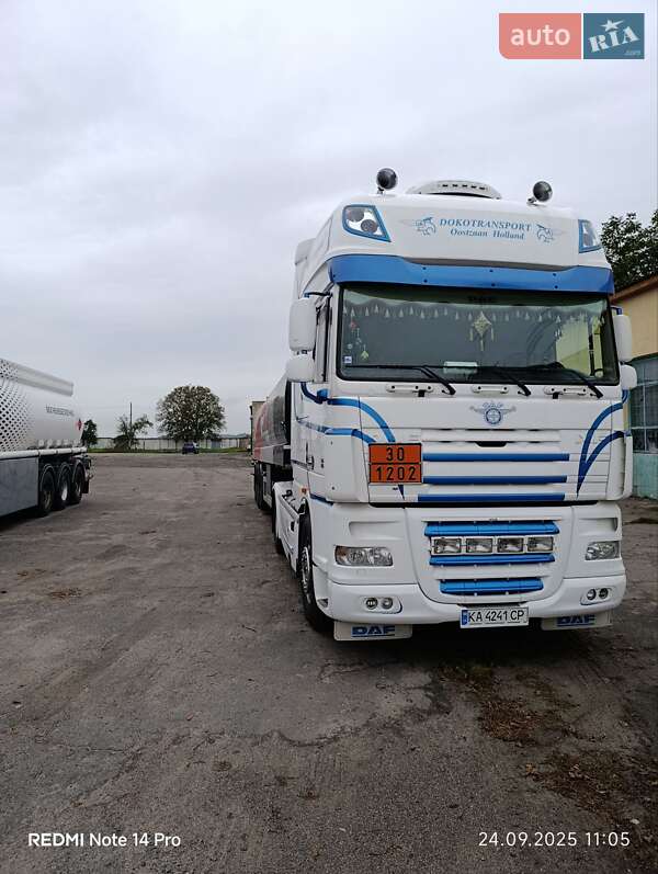 Тягач DAF XF 105 2012 в Дубні