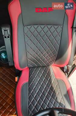 Тягач DAF XF 105 2012 в 