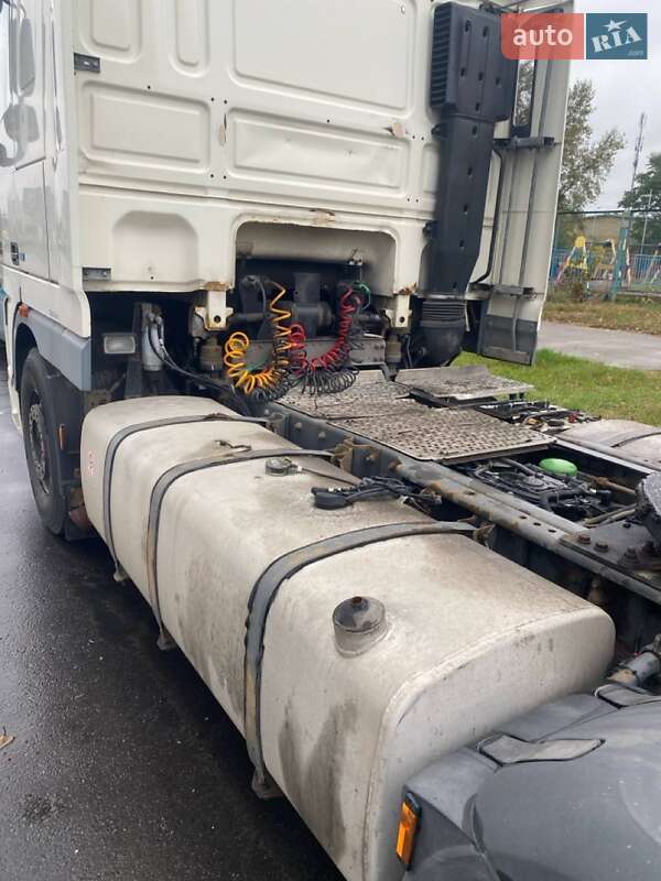 Тягач DAF XF 105 2013 в Киеве