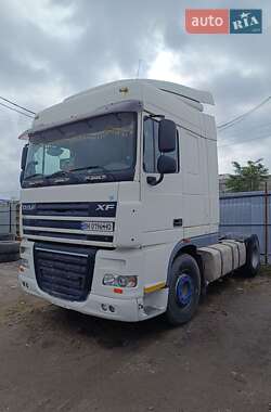 Тягач DAF XF 105 2006 в Ровно