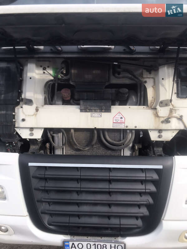 Тягач DAF XF 105 2008 в Ужгороде