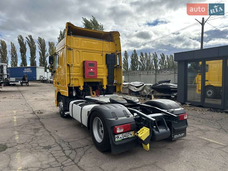 Тягач DAF XF 105 2013 в Киеве