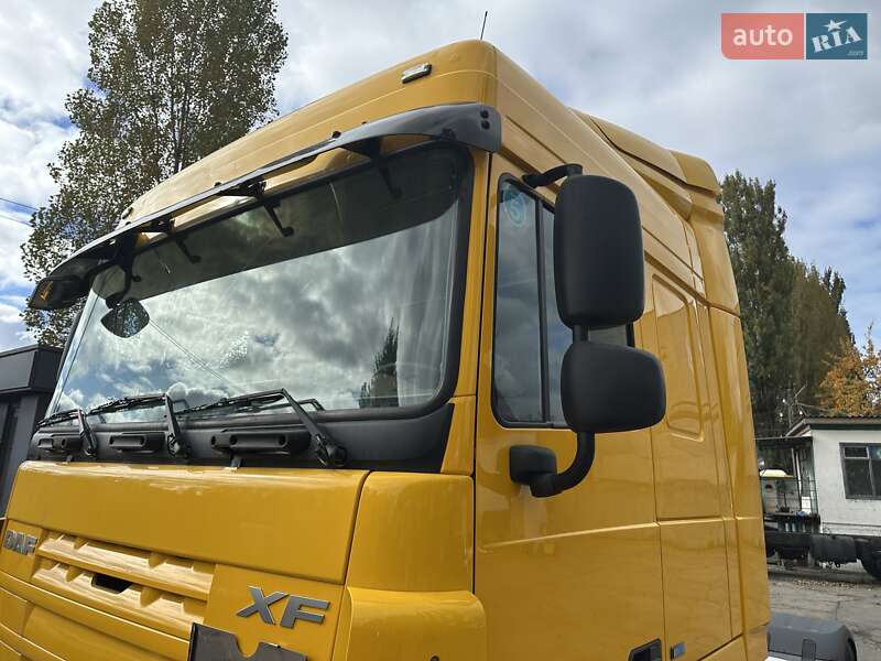 Тягач DAF XF 105 2013 в Киеве