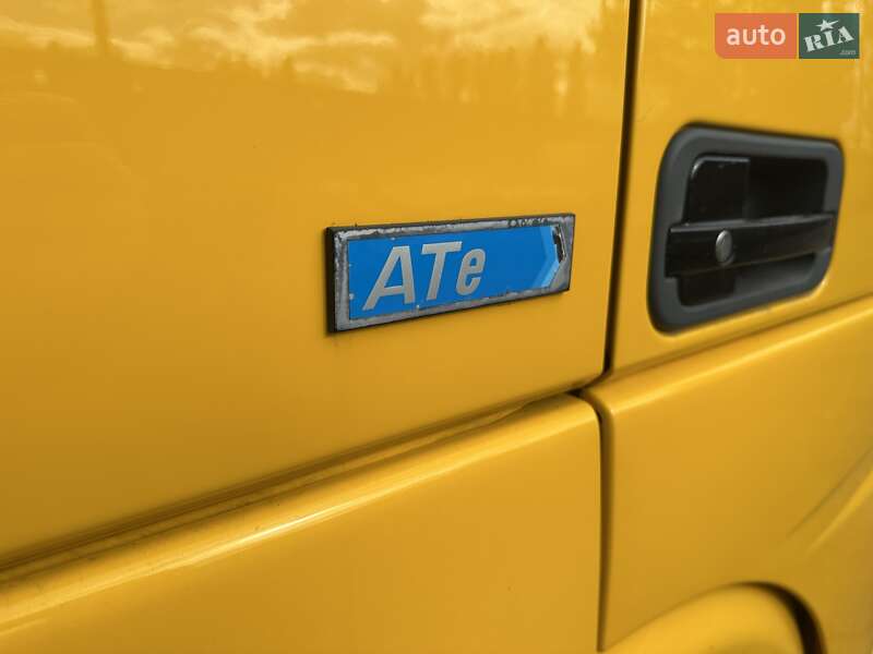 Тягач DAF XF 105 2013 в Киеве