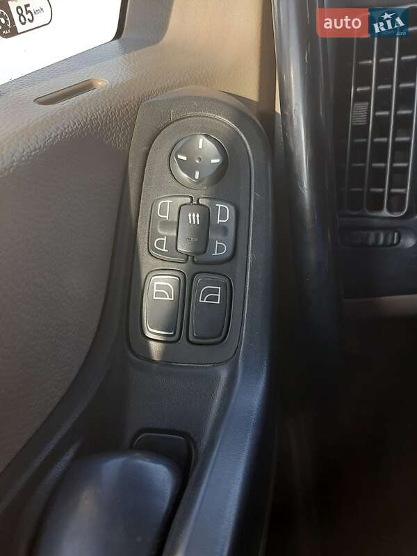Тягач DAF XF 105 2009 в Запорожье