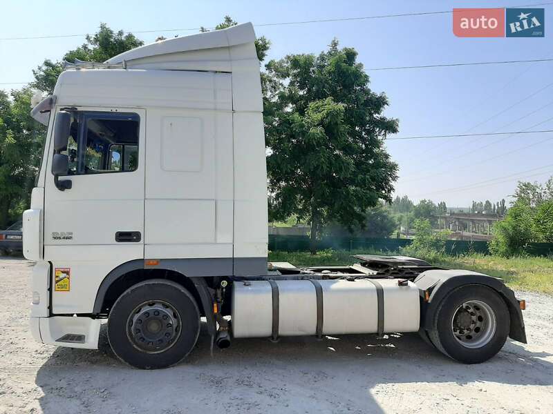 Тягач DAF XF 105 2010 в Запоріжжі