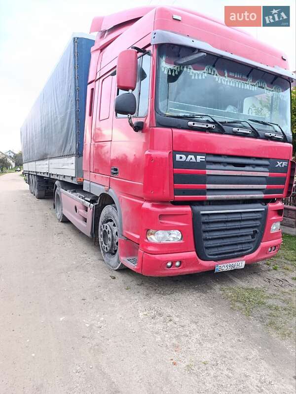 Тягач DAF XF 105 2008 в Львове